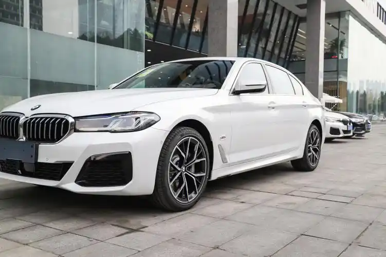 宝马530li22款改款行政m运动现车供应