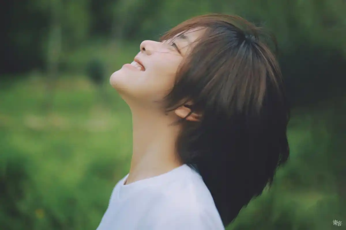 98谭松韵 | 电脑壁纸