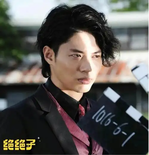 伽古拉这么帅一定用了飘柔