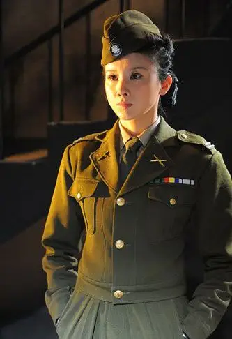 电视 电视剧《内线》 新闻动态  刚刚狂扫完各大电视台黄金档的《潜伏