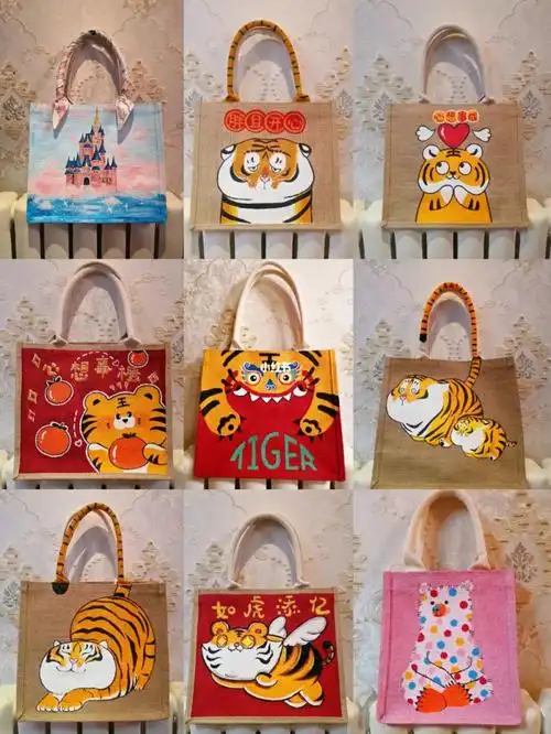 手绘黄麻袋材料包包含:无印良品黄麻袋,丙烯颜料,调色盘,画笔,砂纸