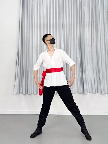 男款汉族舞蹈服装秧歌服定做练习服少数民族演出服艺考民大北舞款