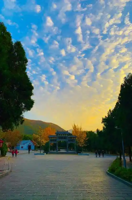 二祖庵 嵩山景区 - 河南嵩山少林文化旅游有限公司