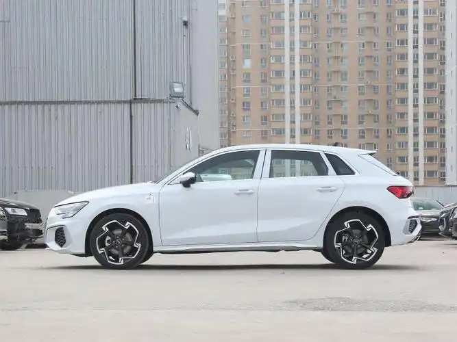 荆州地区奥迪a3大幅降价!底价17.71万,优惠不等人