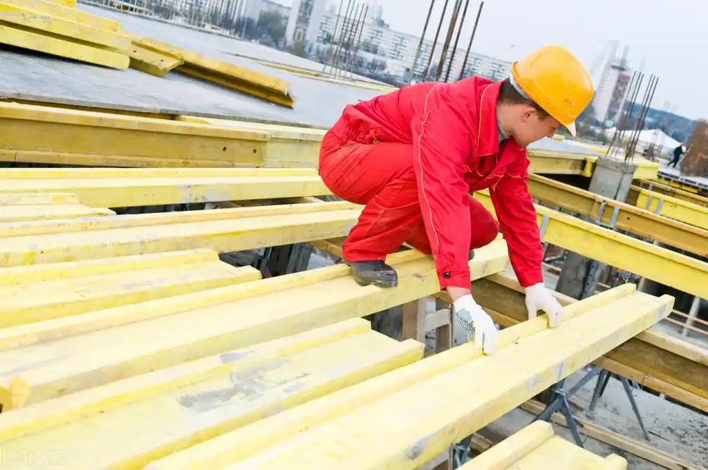 今天小编就为大家分享一个新人木工,快速涨薪的办法,各位小伙伴们赶紧