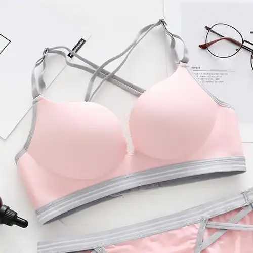 内衣套装女文胸聚拢无钢圈薄款露背美背内衣无痕学生高中少女文胸