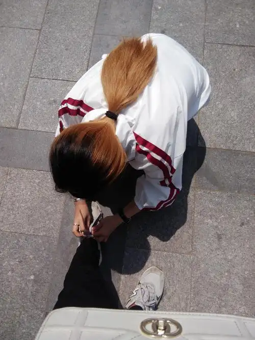 第一次给我系鞋带