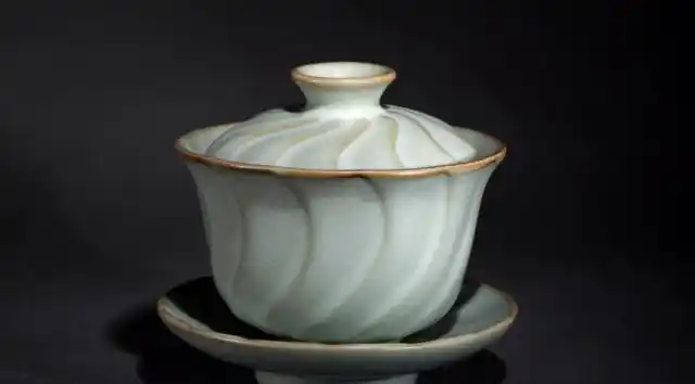 宋徽宗的一个梦,造出了那传世的心碎"天青色",传世不足数百件