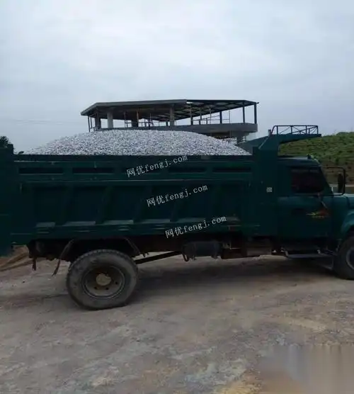 二手货车福达福龙i i全车153底盘,4108中冷增压,?6档箱.153桥,,4*2.