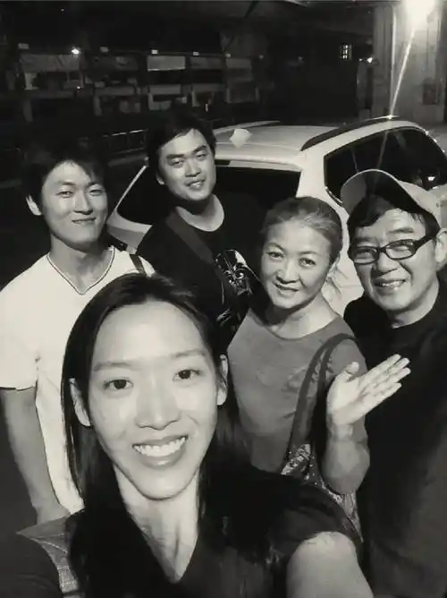 女儿与黑人谈恋爱,大儿子扶不起,小儿子"消失"_赖声川_表演_李国修