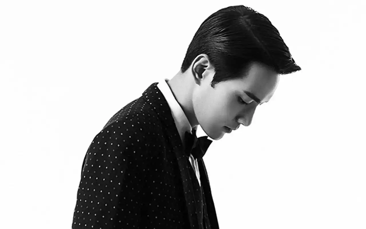 西装型男魅力写真图片桌面壁纸,**明星,时尚,****,帅哥,型男,黑白