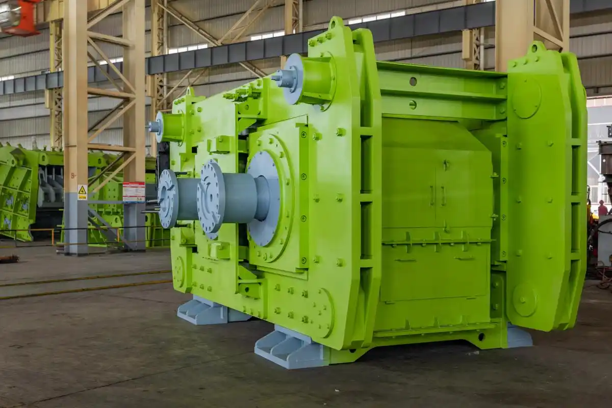 高压辊磨机多角度图片合集