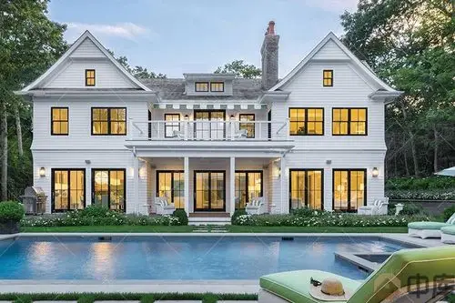 三层现代风格别墅效果图