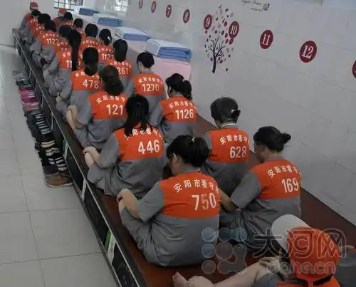 河南地市看守所内景曝光 女子监区能跳广场舞