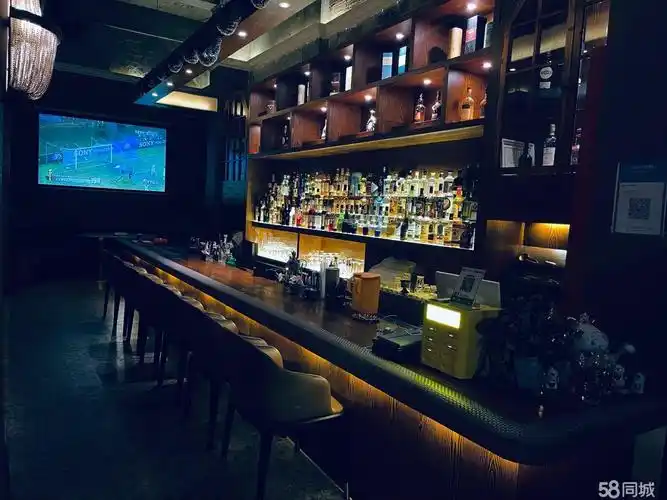 【9图】格调拉满的威士忌酒吧,攀枝花东区东区城区商铺租售/生意转让