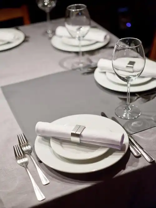 玻璃杯与叉子 图片素材(编号:20131231080937)-餐具厨具-餐饮美食