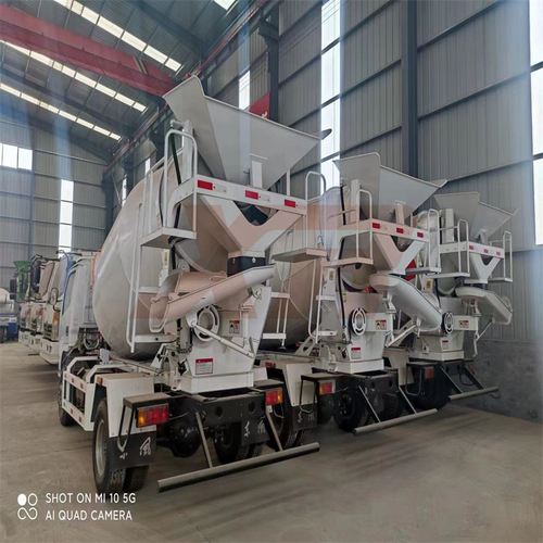 砂石自上料混凝土搅拌车 大型工程轻量化水泥罐车 结构紧凑