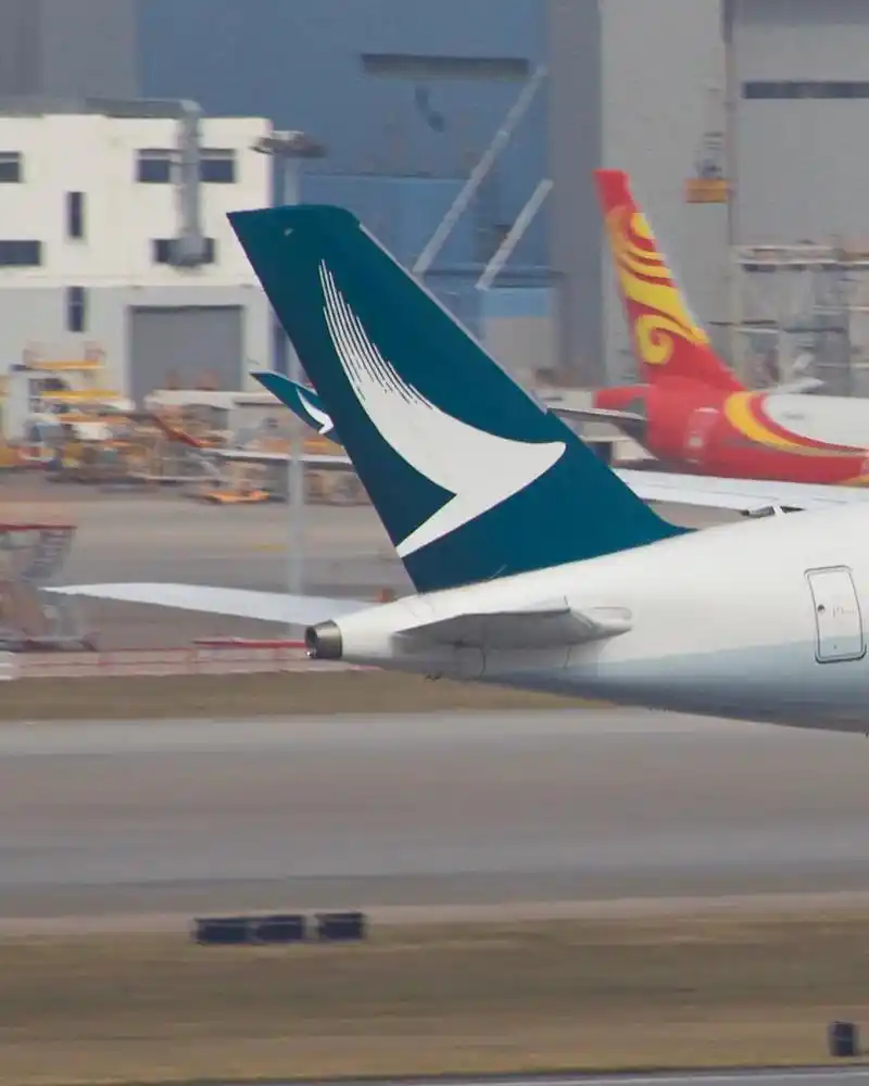 国泰首台350#飞友日常 #追飞机的人 #你好2022 #航 - 抖音