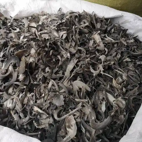 4,水牛角,中药名其实就是牛科动物中水牛的角 一清热解毒的功效 水