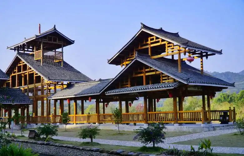 广西恭城龙虎关