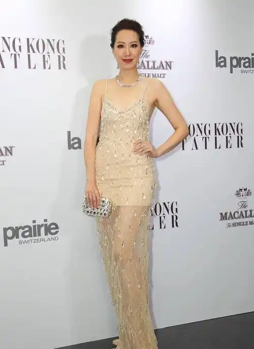 原创汪诗诗身高优势明显不愧是模特抵挡不住她1米8的强大气场