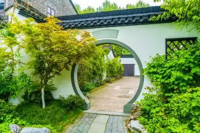 园林中式月亮门 园林