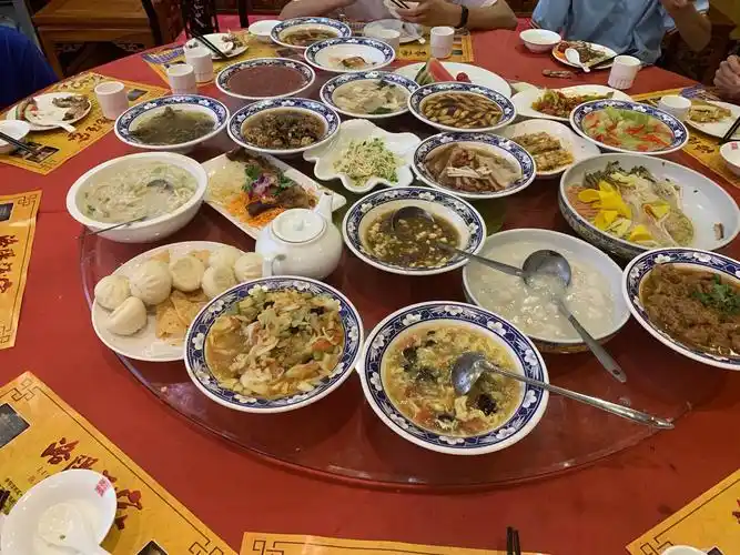 其它 河南游学day3 写美篇晚餐时间,我们很荣幸的品尝到了洛阳水席,这