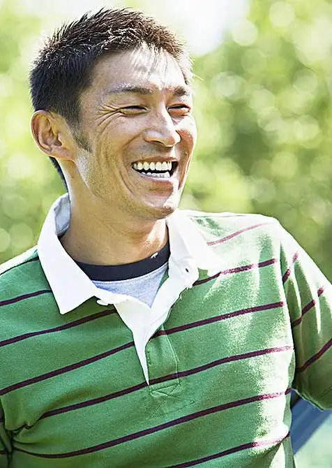 男人_微笑_图片素材