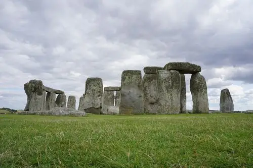 七十四,英国-巨石阵,埃夫伯里和相关遗址《走读世界遗产(外国)》
