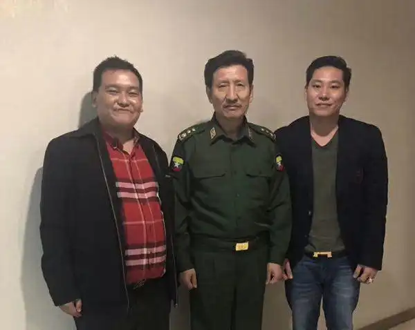 木姐有10个民团,其中有6个特别活跃,包括由前掸邦议会议员吴觉敏和他