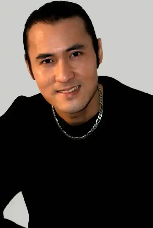 珠海走出的实力大明星:张辛怡 施文斌 高林生 杨芳芳