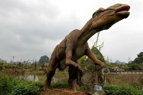 探秘恐龙之乡扶绥龙谷湾恐龙公园组图