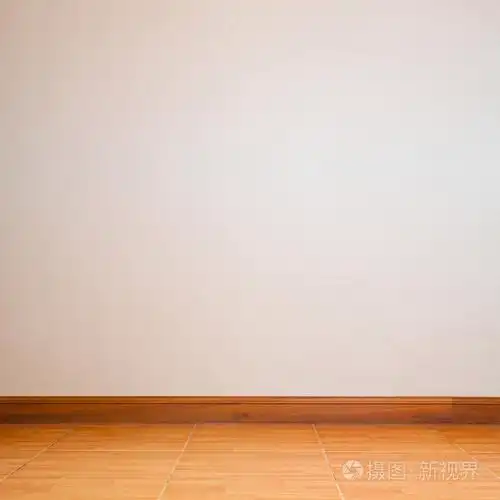 室内与白墙混凝土