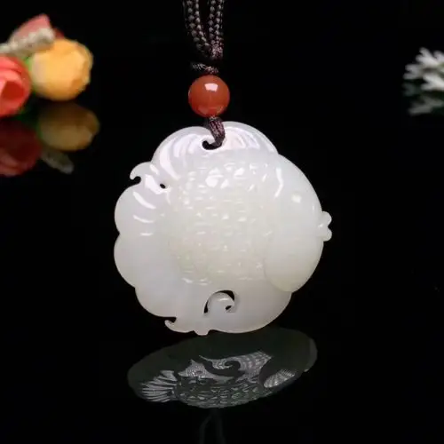 和田玉圆形金鱼吊坠年年有余鱼儿童玉坠女宝宝平安锁玉石玉佩项链