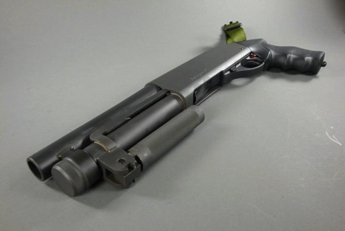 军事丨美国超级矮个子霰弹枪可靠性很高非常耐用