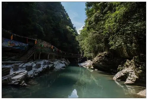 建始"石门河景区"