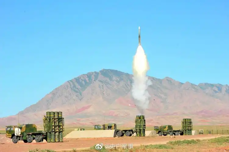 张张都是壁纸陆军某防空旅跨昼夜实弹对抗演练掠影