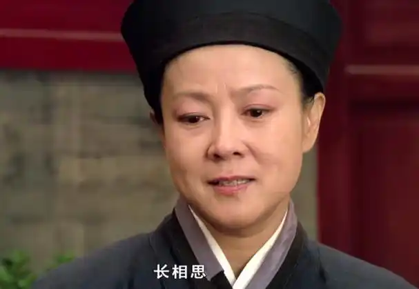 为何舒太妃对果郡王招惹皇嫂见怪不怪?得知她的身份后,明白了