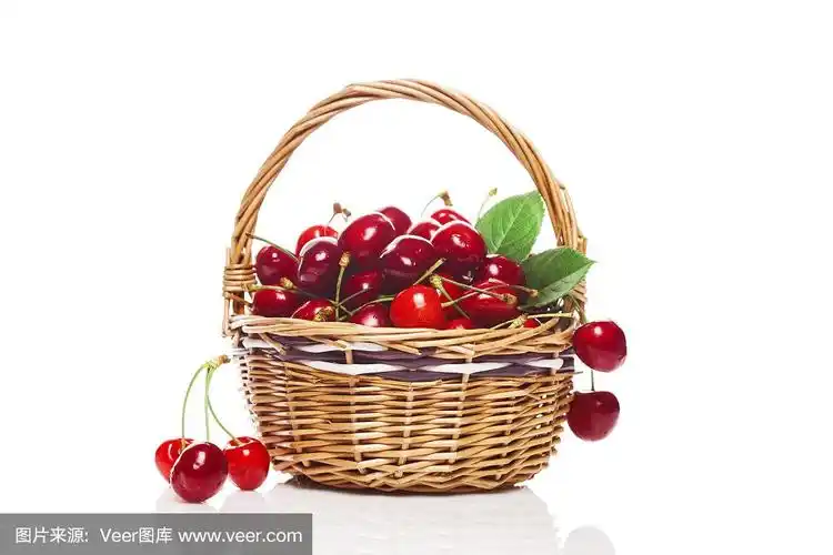 篮子里的樱桃