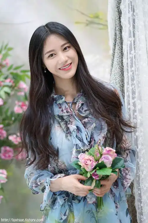 美女模特宋多惠