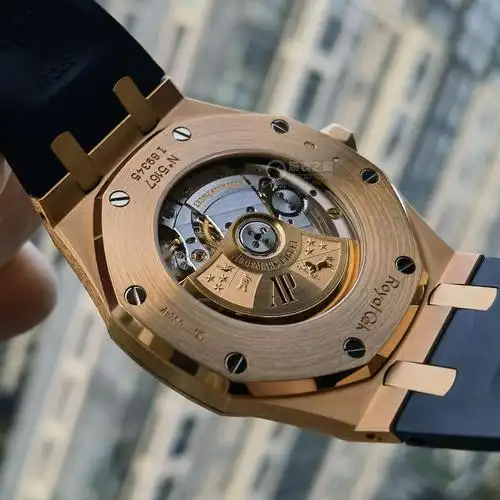 先来个3120的机芯