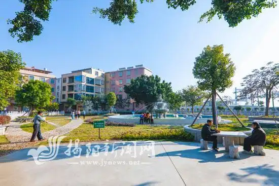 榕城区炮台镇:优化提升产业打造魅力商圈