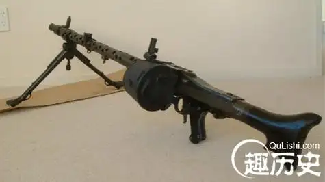 通用机枪军事史上的伟大创新是靠条约逼出来的