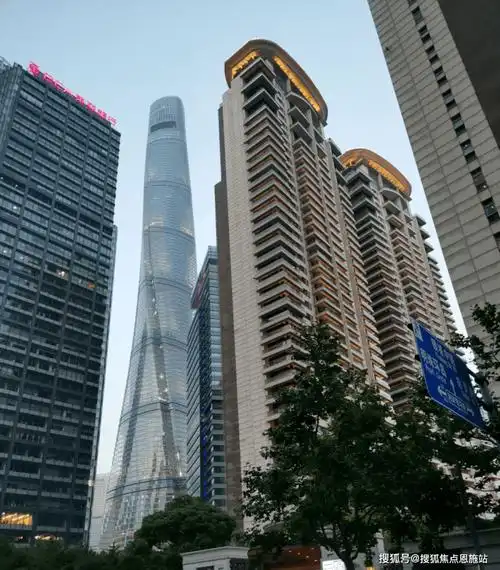 陆家嘴「汤臣一品」售楼处电话|楼盘网站|楼盘详情/实时优惠/汤臣一品