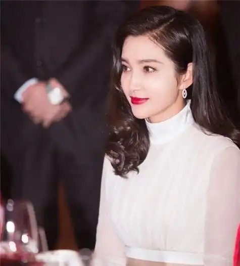 李冰冰个人资料简历(男女之间真的有纯友谊?李冰冰喜欢过任泉?