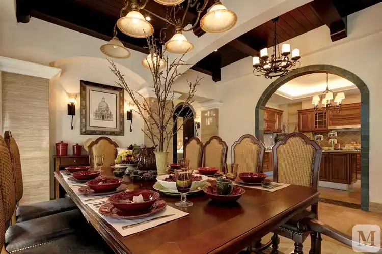 美式餐厅组合柜装修效果图