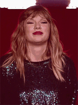 泰勒表情包哒哒