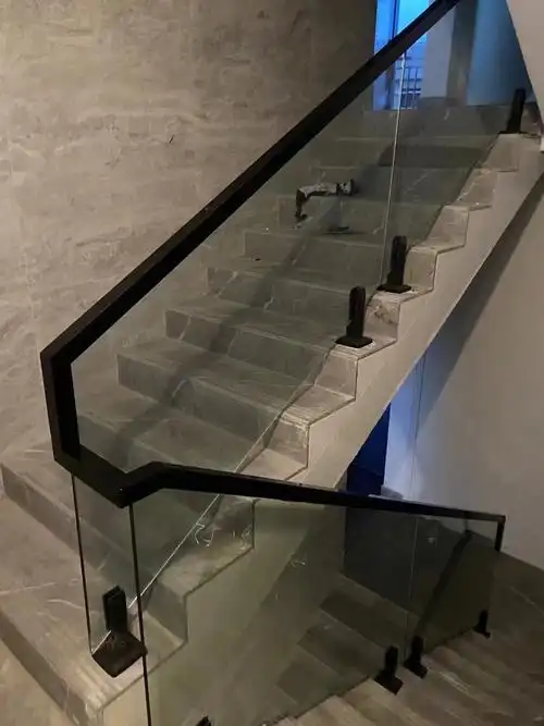 玻璃楼梯扶手