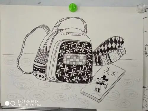 线描我的书包