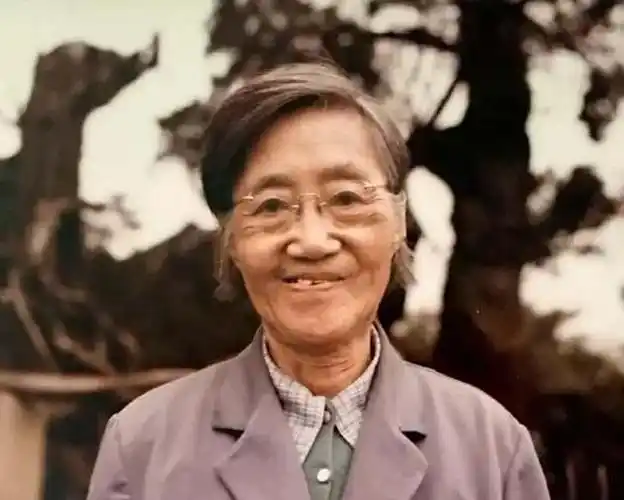 原创她为祖国拒绝诺奖抛夫弃子隐姓埋名30年真正的中国脊梁